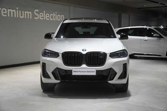 BMW-X3-2022