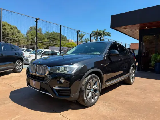 BMW X4 2.0 28I X LINE 4X4 16V TURBO GASOLINA 4P AUTOMÁTICO BMW X4 2.0 28I X LINE 4X4 16V TURBO GASOLINA 4P AUTOMÁTICO