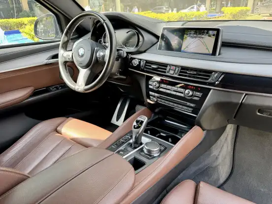 BMW-X6-3.0 TWINPOWER GASOLINA XDRIVE35I M SPORT AUTOMÁTICO BMW-X6-2018