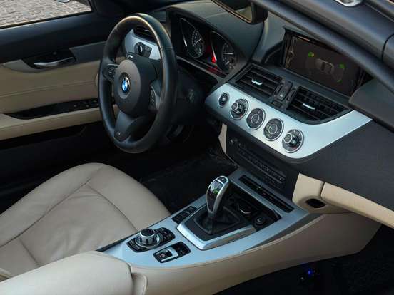 BMW-Z4-2.0 16V TURBO GASOLINA SDRIVE20I AUTOMÁTICO BMW-Z4-2013