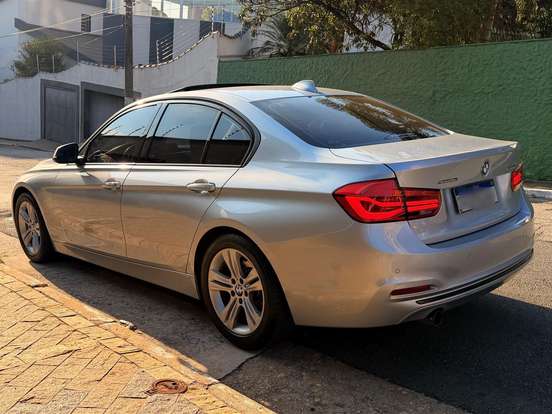 BMW-320i-2.0 SPORT GP 16V TURBO ACTIVE FLEX 4P AUTOMÁTICO BMW-320i-2017