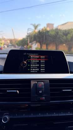 BMW-320i-2017