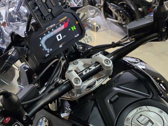 BMW-R 1300 GS TRIPLE BLACK-2025