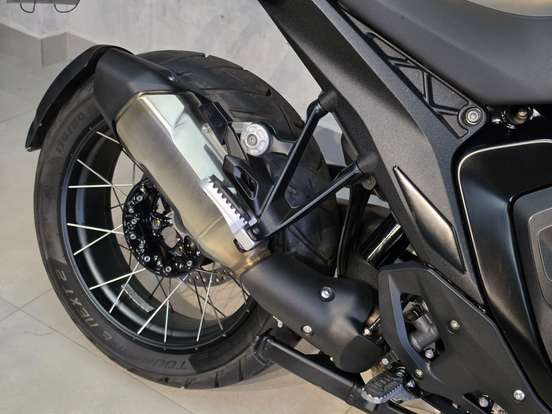 BMW-R 1300 GS TRIPLE BLACK-2025