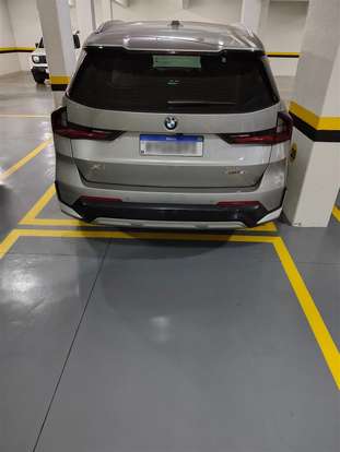 BMW-X1-2.0 16V TURBO GASOLINA SDRIVE20I X-LINE STEPTRONIC BMW-X1-2024