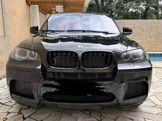 BMW-X5-4.4 M V8 32V BI-TURBO GASOLINA 4P AUTOMATICO BMW-X5-2011