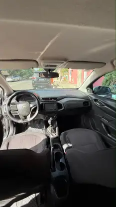 CHEVROLET-ONIX-2015
