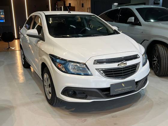 CHEVROLET ONIX 1.4 MPFI LT 8V FLEX 4P MANUAL