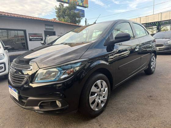CHEVROLET ONIX 1.4 MPFI LT 8V FLEX 4P MANUAL