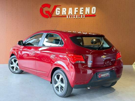 CHEVROLET-ONIX-2017