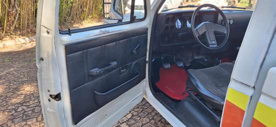 CHEVROLET-A20-4.1 CUSTOM DE LUXE CS 12V ÁLCOOL 2P MANUAL CHEVROLET-A20-1990