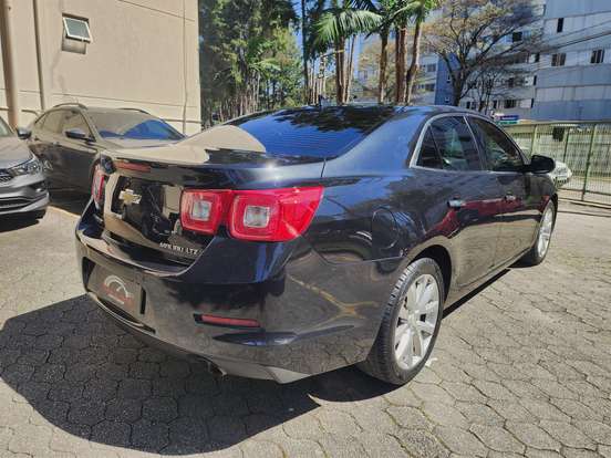 CHEVROLET-MALIBU-2012