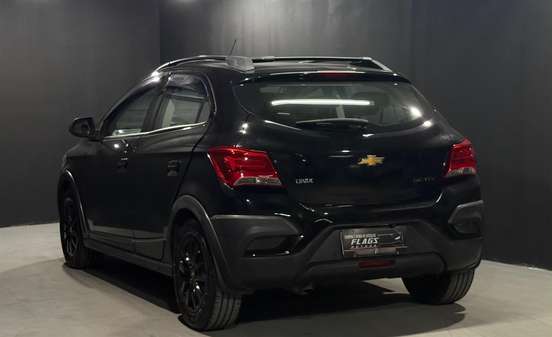 CHEVROLET-ONIX-2019