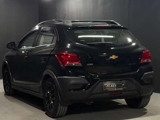CHEVROLET-ONIX-1.4 MPFI ACTIV 8V FLEX 4P AUTOMÁTICO CHEVROLET-ONIX-2019