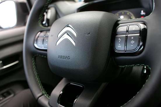 CITROËN-C3 AIRCROSS-1.0 TURBO 200 FLEX XTR 7L CVT CITROËN-C3 AIRCROSS-2025