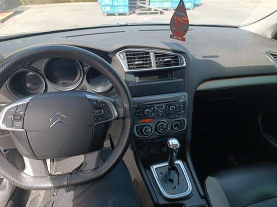 CITROËN-C4 LOUNGE-2.0 MPFI TENDANCE 16V FLEX 4P AUTOMÁTICO CITROËN-C4 LOUNGE-2013