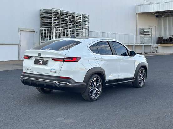 FIAT-FASTBACK-1.0 TURBO 200 FLEX IMPETUS CVT FIAT-FASTBACK-2023