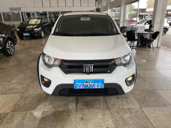 FIAT MOBI 1.0 EVO FLEX LIKE. MANUAL FIAT MOBI 1.0 EVO FLEX LIKE. MANUAL