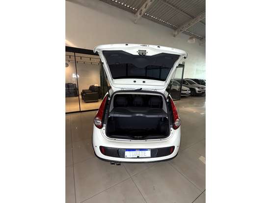 FIAT-PALIO-1.6 MPI SPORTING 16V FLEX 4P MANUAL FIAT-PALIO-2015