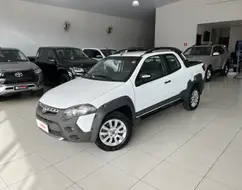 FIAT STRADA 1.8 MPI ADVENTURE CD 16V FLEX 3P MANUAL FIAT STRADA 1.8 MPI ADVENTURE CD 16V FLEX 3P MANUAL