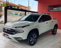 FIAT TORO 2.0 16V TURBO DIESEL VOLCANO 4WD AT9 FIAT TORO 2.0 16V TURBO DIESEL VOLCANO 4WD AT9