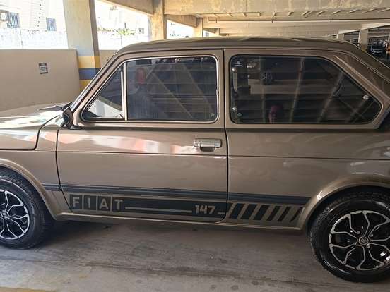 FIAT-147-1.0 L 8V GASOLINA 2P MANUAL FIAT-147-1979