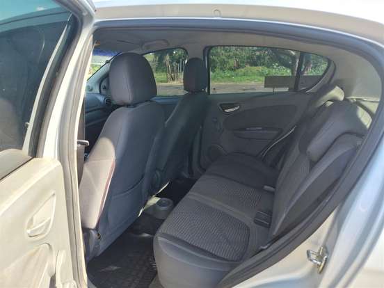 FIAT-PALIO-1.0 MPI ATTRACTIVE 8V FLEX 4P MANUAL FIAT-PALIO-2012