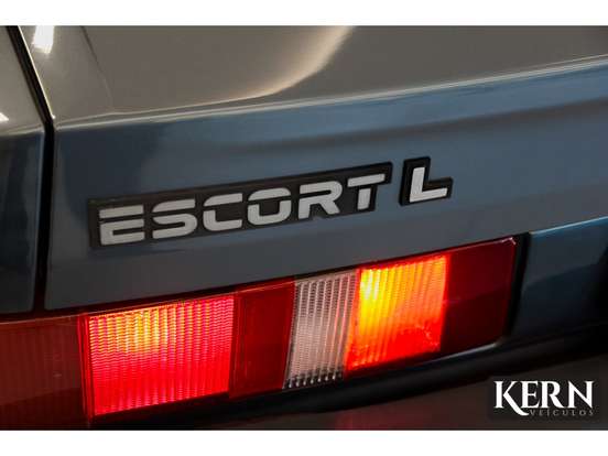 FORD-ESCORT-1.6 L 8V GASOLINA 2P MANUAL FORD-ESCORT-1989