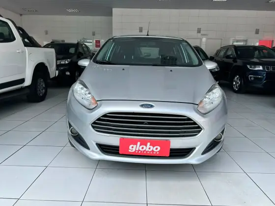 FORD FIESTA 1.6 SE HATCH 16V FLEX 4P MANUAL