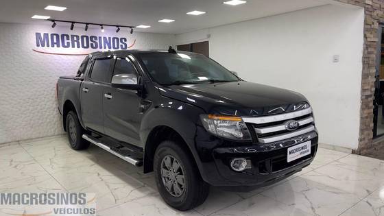 FORD RANGER 3.2 XLS 4X4 CD 20V DIESEL 4P AUTOMÁTICO