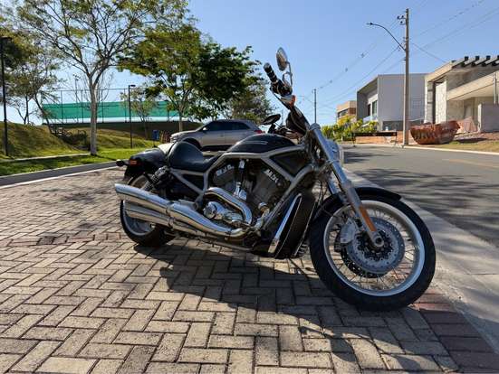 HARLEY-DAVIDSON-V-ROD-2009