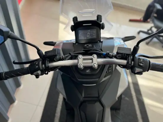HONDA-ADV 160-2026