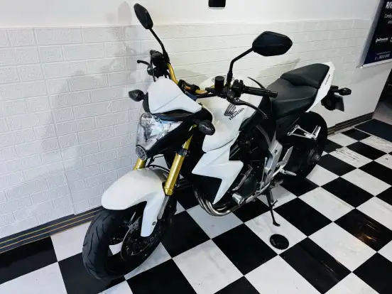 HONDA-CB 1000R HONDA-CB 1000R-2014