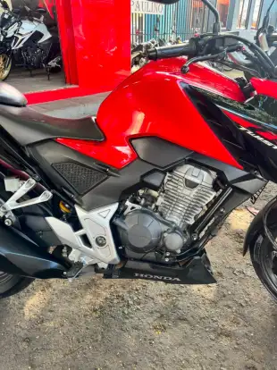HONDA-CB 300F TWISTER ABS HONDA-CB 300F TWISTER ABS-2023