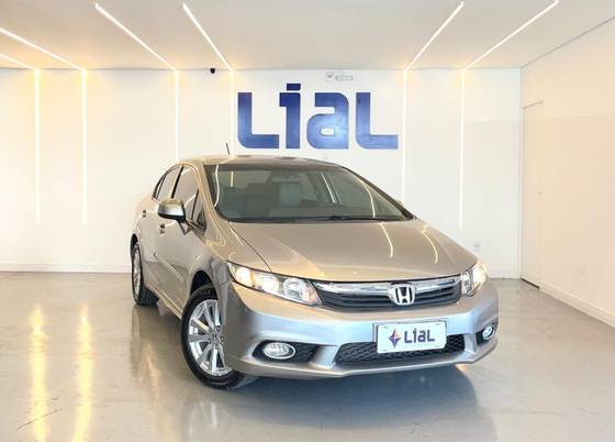 HONDA CIVIC 1.8 LXS 16V FLEX 4P MANUAL