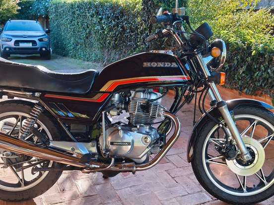 HONDA-CB 400 II HONDA-CB 400 II-1983