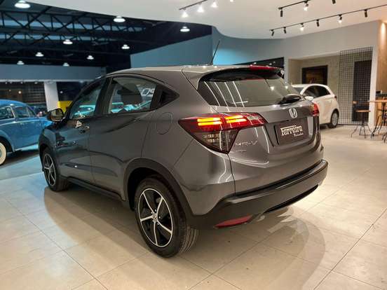 HONDA-HR-V-1.8 16V FLEX LX 4P AUTOMÁTICO HONDA-HR-V-2019