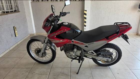 HONDA NX4 FALCON 