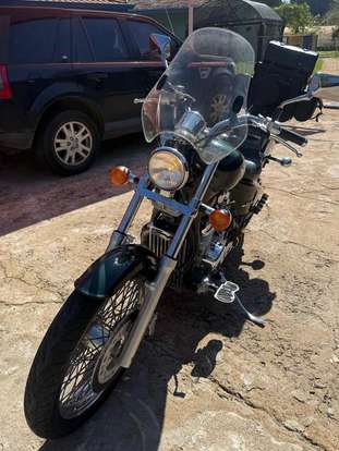 HONDA-SHADOW 600C VT-2004