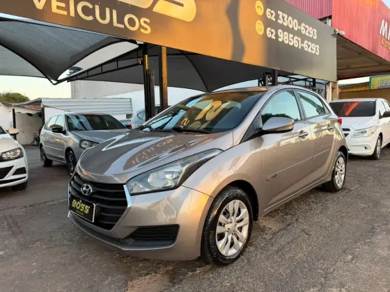 HYUNDAI HB20 1.6 COMFORT PLUS 16V FLEX 4P AUTOMÁTICO
