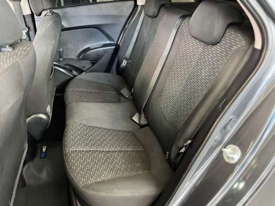 HYUNDAI-HB20-2017