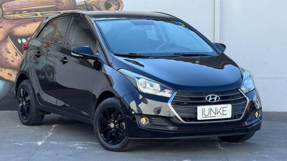 HYUNDAI HB20 1.6 COMFORT PLUS 16V FLEX 4P AUTOMÁTICO