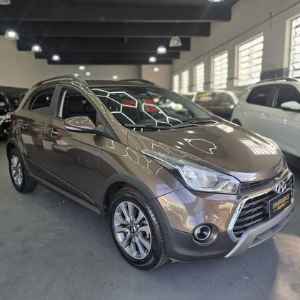 HYUNDAI HB20X 1.6 16V STYLE FLEX 4P AUTOMÁTICO