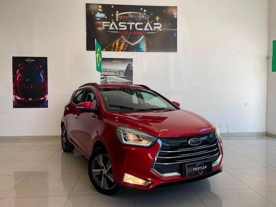 JAC T40 1.6 16V GASOLINA PLUS 4P CVT