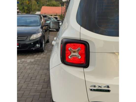 JEEP-RENEGADE-2.0 16V TURBO DIESEL LONGITUDE 4P 4X4 AUTOMÁTICO JEEP-RENEGADE-2019