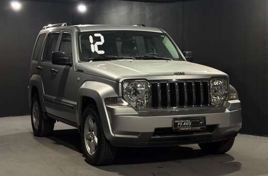 JEEP-CHEROKEE-2012