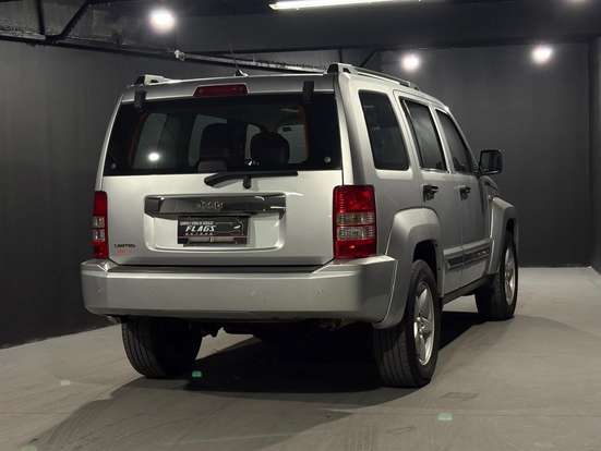 JEEP-CHEROKEE-2012