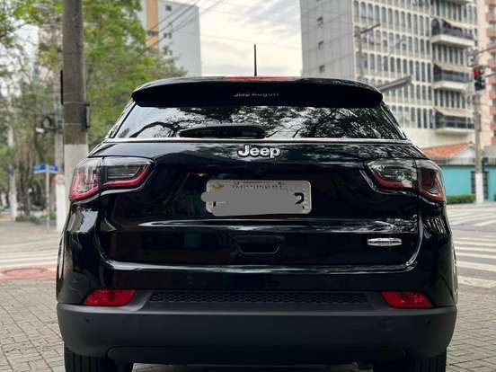 JEEP-COMPASS-2.0 16V FLEX LONGITUDE AUTOMÁTICO JEEP-COMPASS-2018
