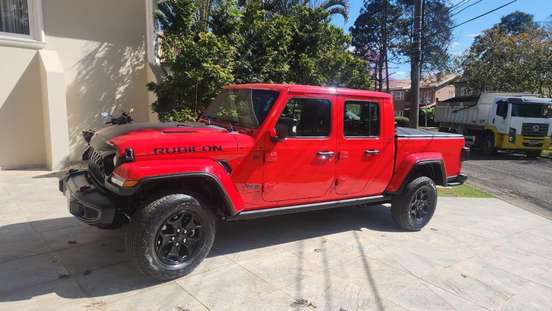 JEEP-GLADIATOR-2023