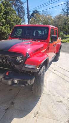 JEEP-GLADIATOR-2023
